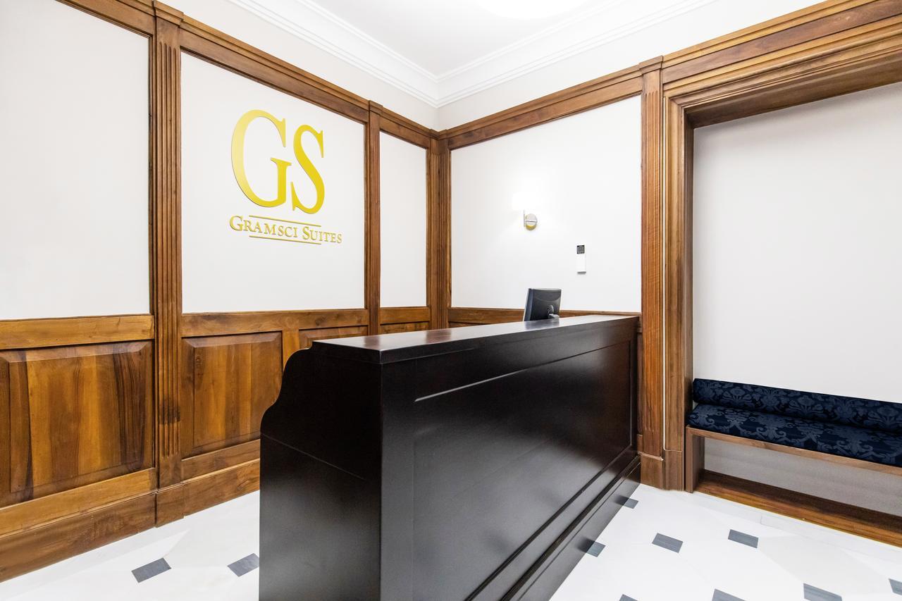 Gramsci Suites Napels Buitenkant foto