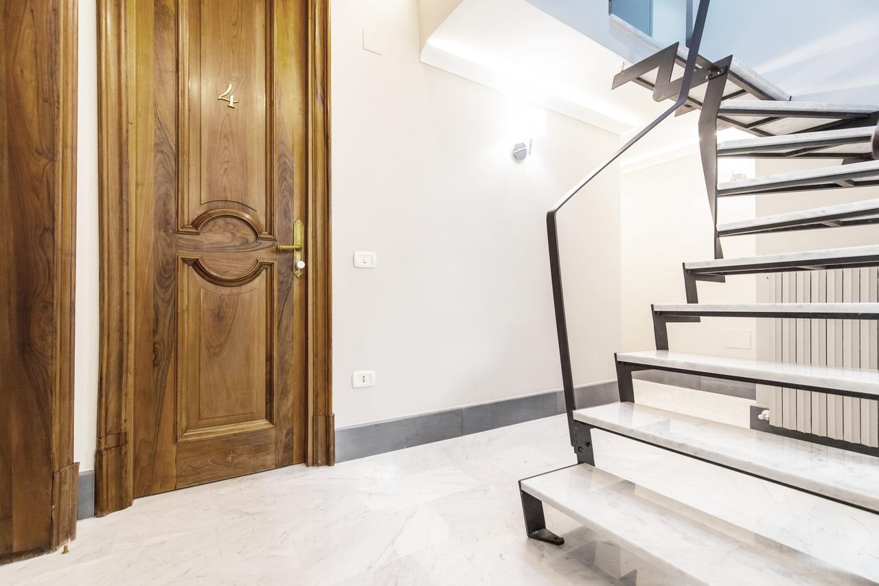 Gramsci Suites Napels Buitenkant foto