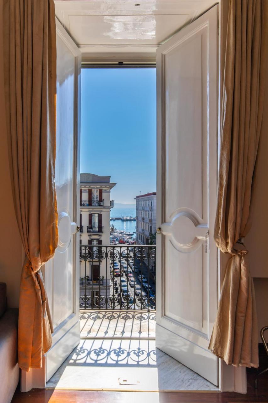 Gramsci Suites Napels Buitenkant foto