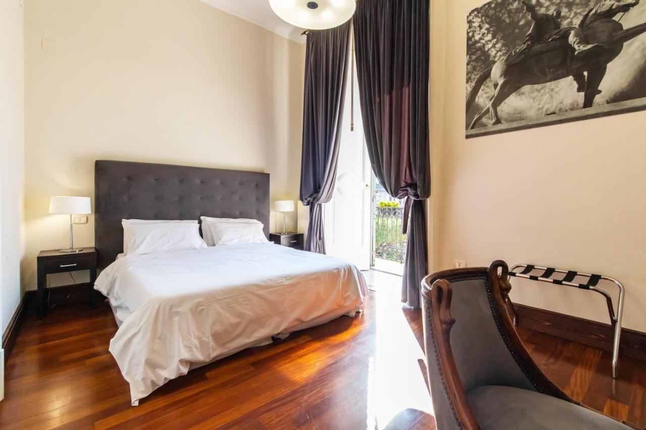 Gramsci Suites Napels Buitenkant foto